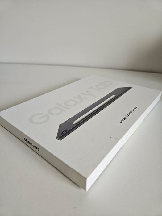 Планшет Samsung Galaxy Tab S10 Lite 5G 6/128GB Gray (SM-X406B) + S Pen, 10.9”, 5G