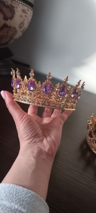 Корона для тортів