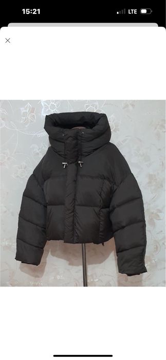 Тепла стильна куртка