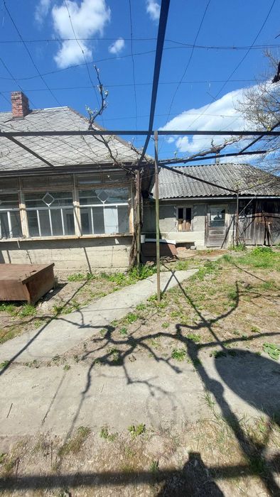 Будинок в селі Ляхівці