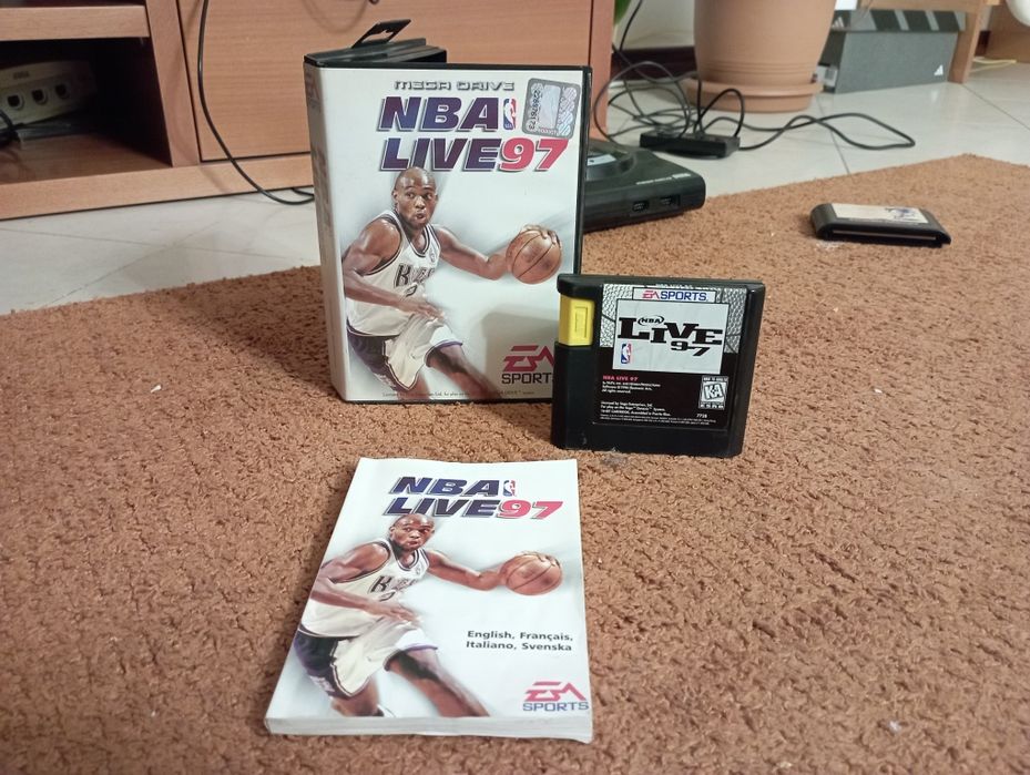 Mega Drive - NBA Live 97 Complete in New Condition64332097400449120