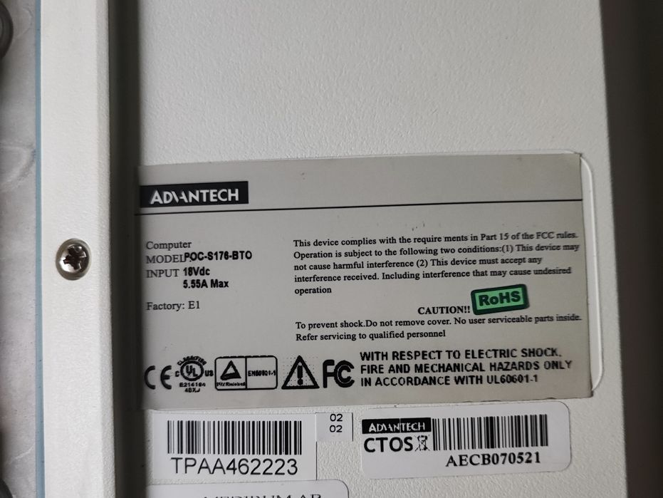 Komputer medyczny Advantech  POC -S176