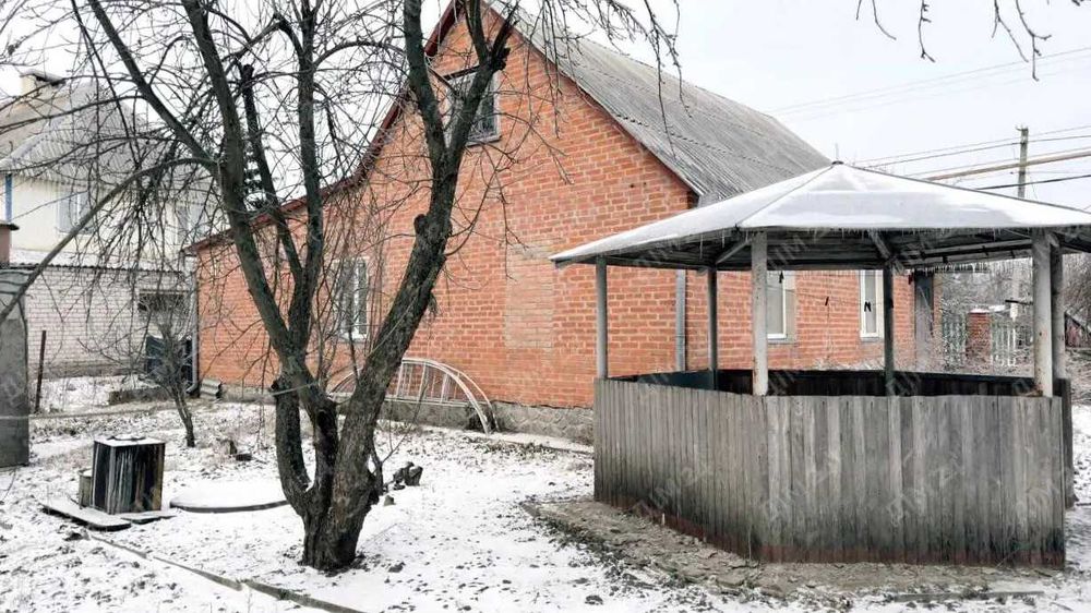 Два житлові будинки за 20 км від м. Полтава, Полтавський район