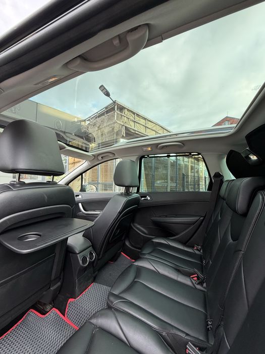 Peugeot 308 2012