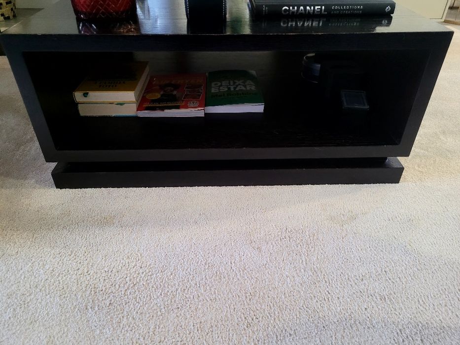 Mesa de centro em madeira