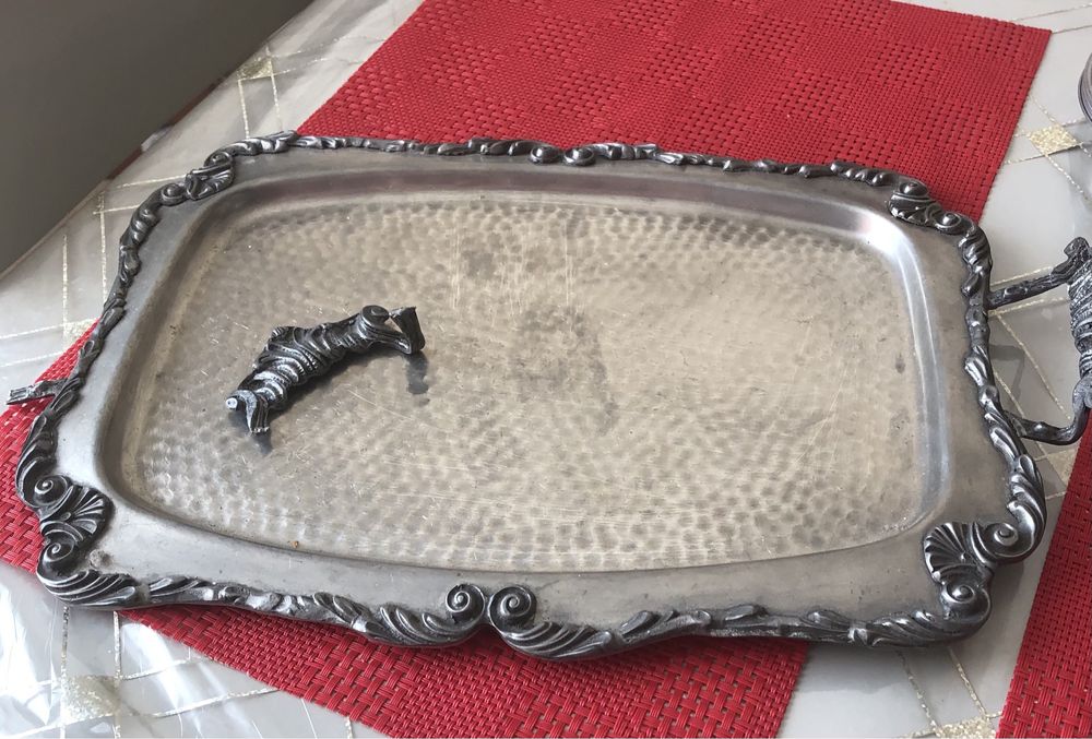 Антиквар вінтаж