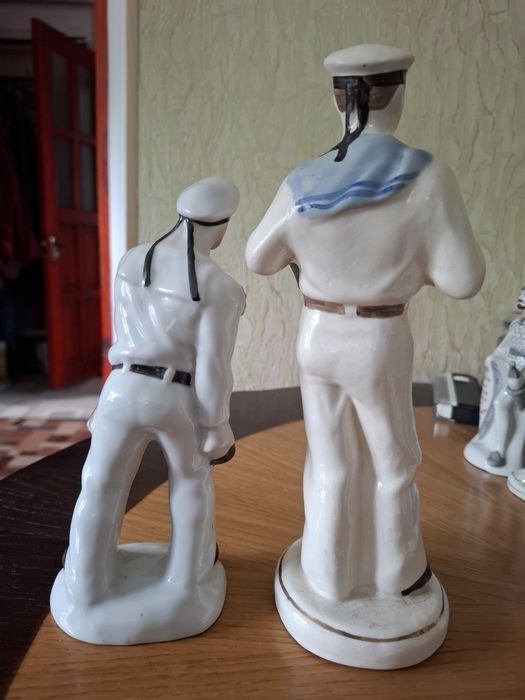 Фарфоровые статуэтки