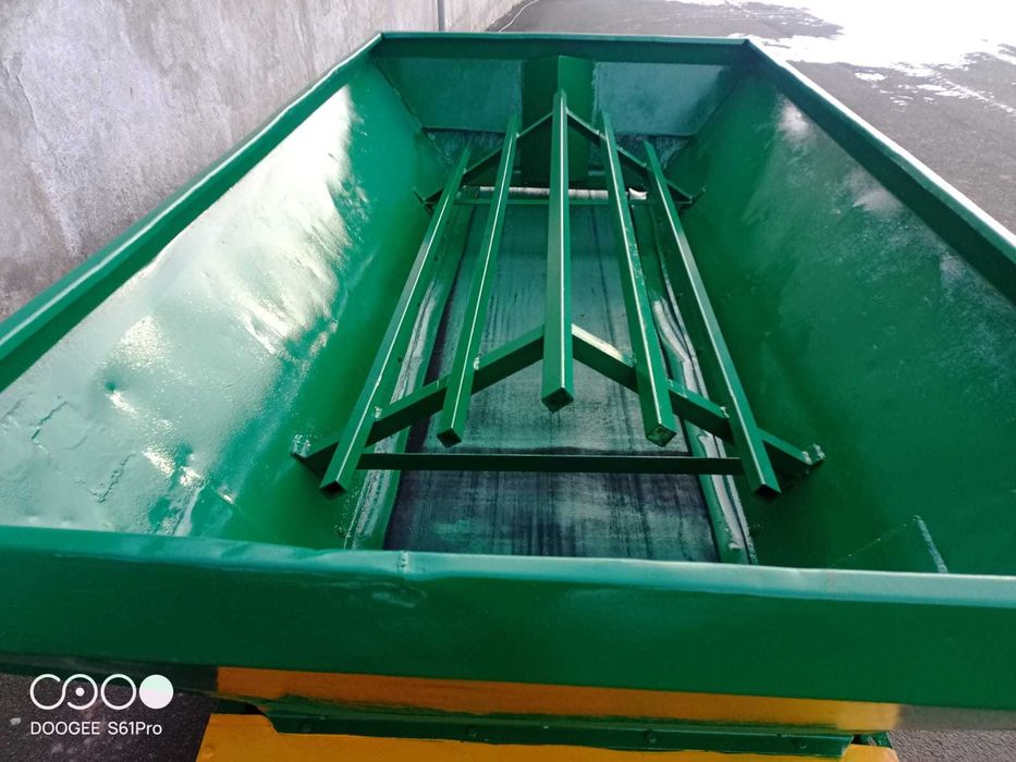 Rozsiewacz do wapna Piast RCW 3