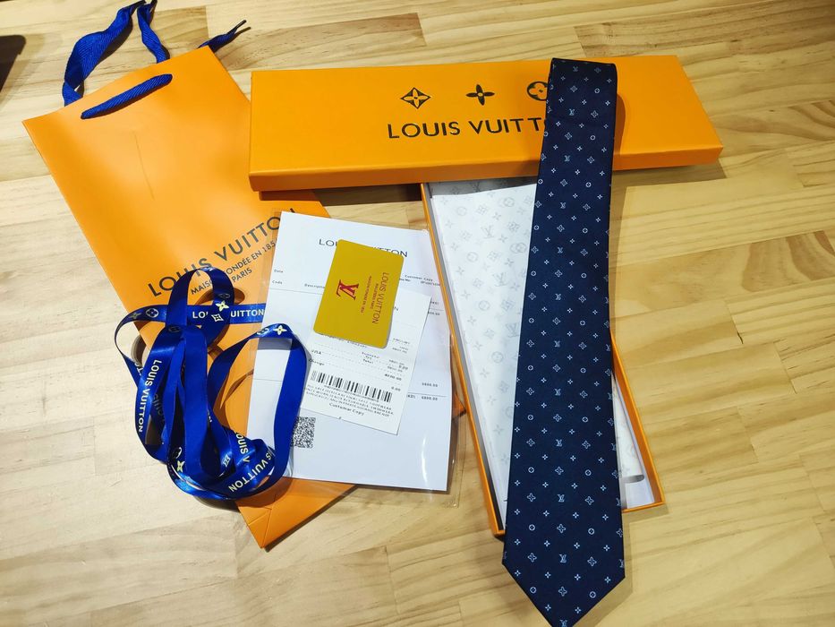 Krawat nowy, jedwab 84.87