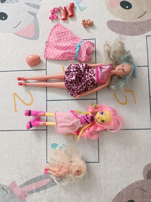 Zrstaw lalek Barbie Ken  i inne plus akcesoria