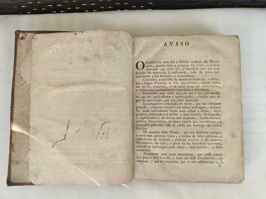 Dicionário Francês - Português | Ano de 1777