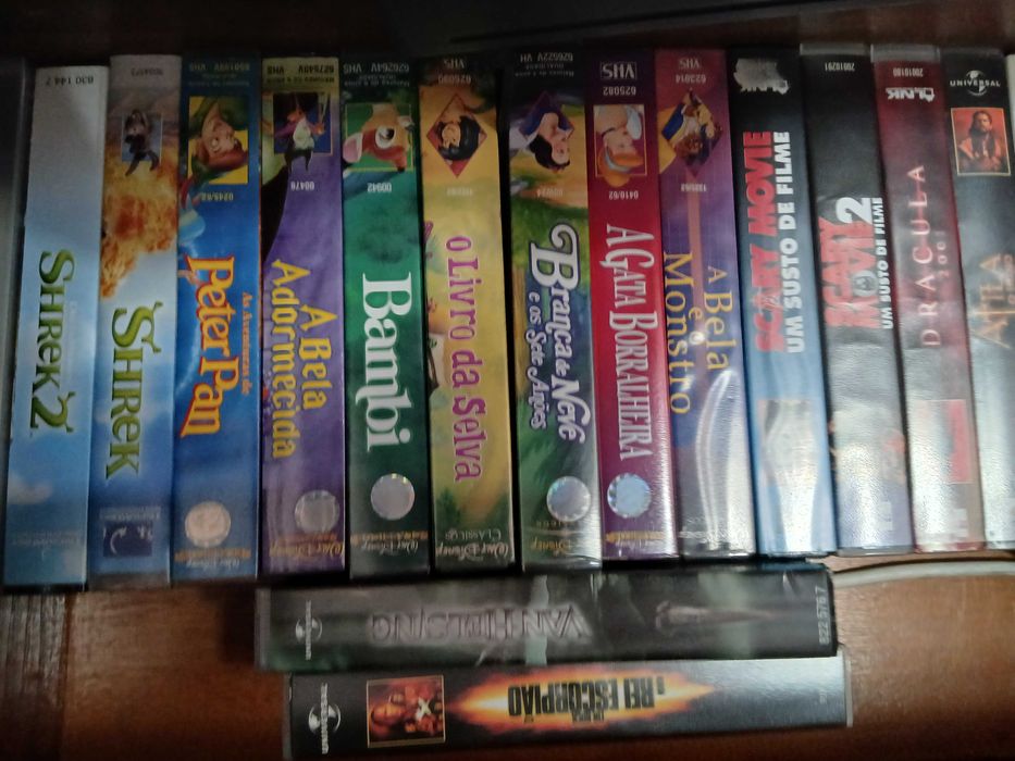 filmes em vhs de aventura , ação e banda desenhada  como novos