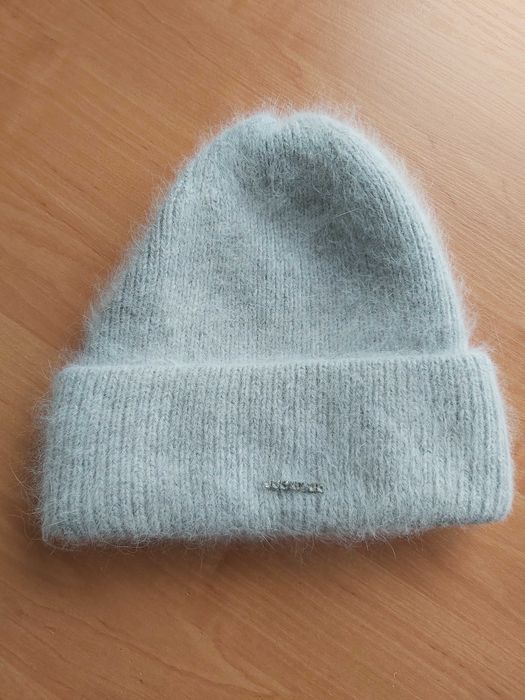 Жіноча шапка з Ангори сіра
