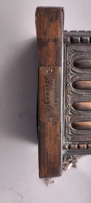 Przedwojenny polski zegar skarbonka z miasta Lwów - biały kruk. .