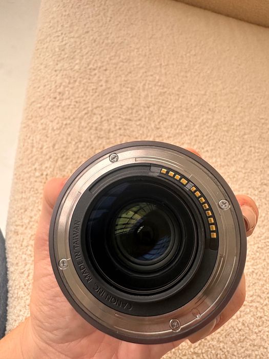 Objetiva Canon RF 35mm F1.8 IS Macro STM