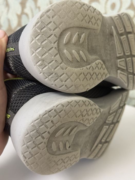 Кросовки Skechers