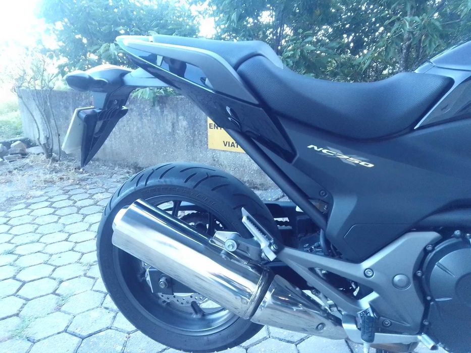 Mota Honda NC 750 X Bem estimada
