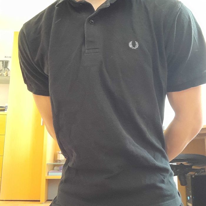 Поло Fred Perry.