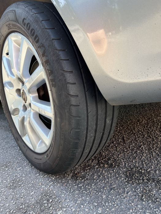Vendo ou troco por carro de maior gama con avaria