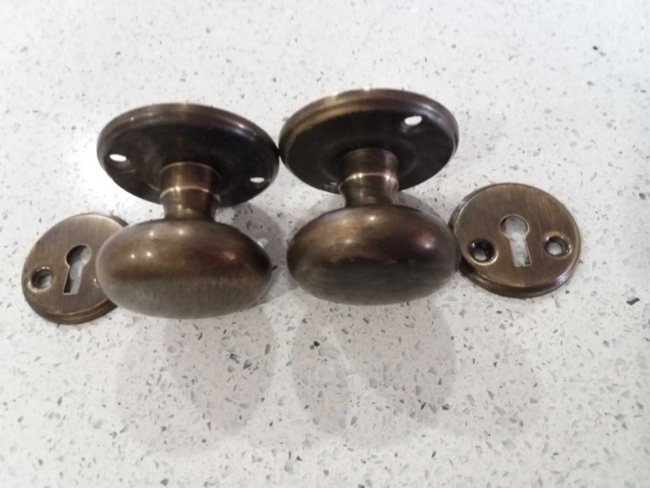 Ferragens para portas interior