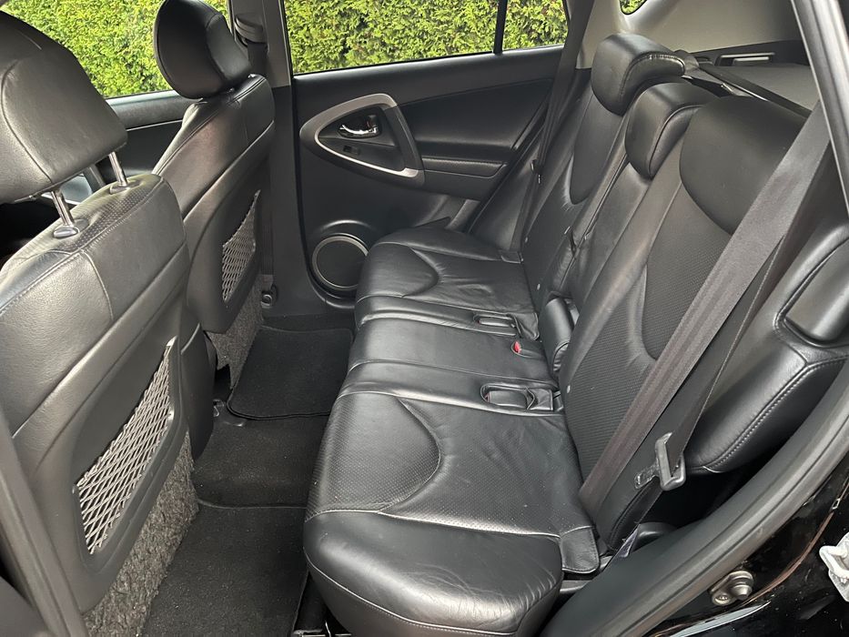 Toyota RAV4 2.2D 177km