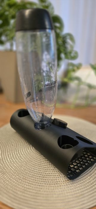 Stojak na butelki do sodastream