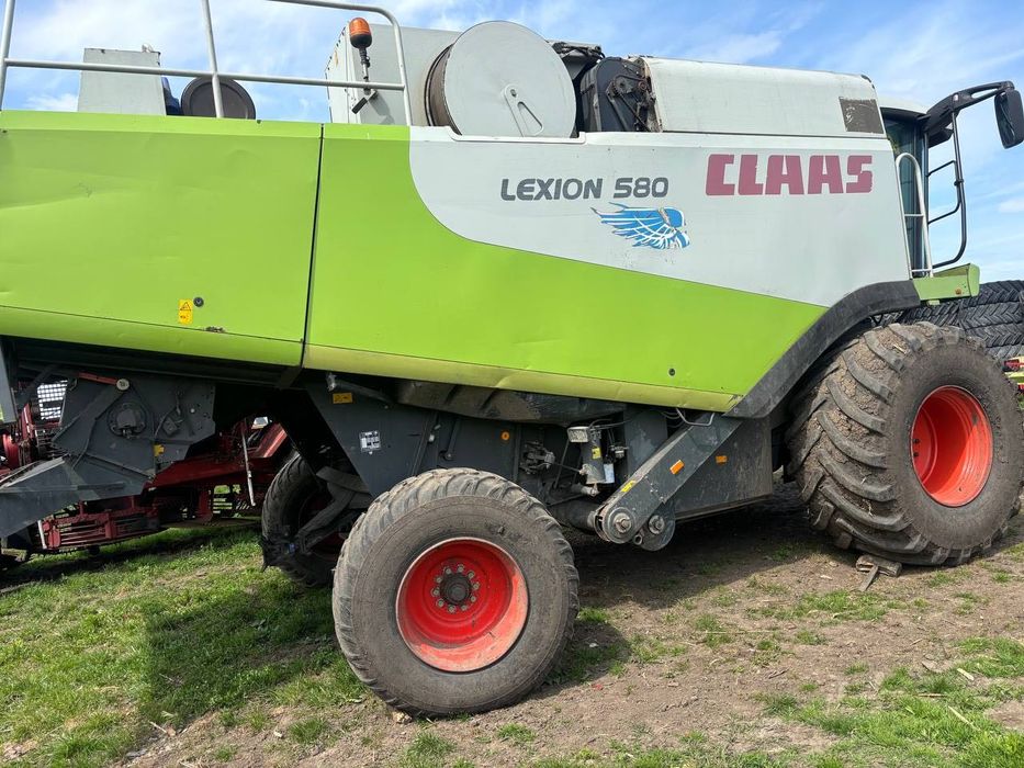 Комбайн Claas Lexion 580