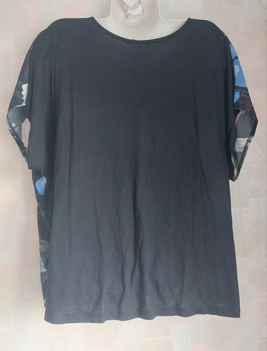 Футболки большого размера.