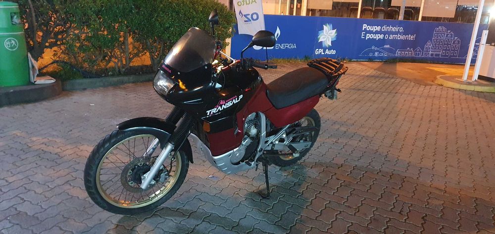 Vende-se Honda Transalp