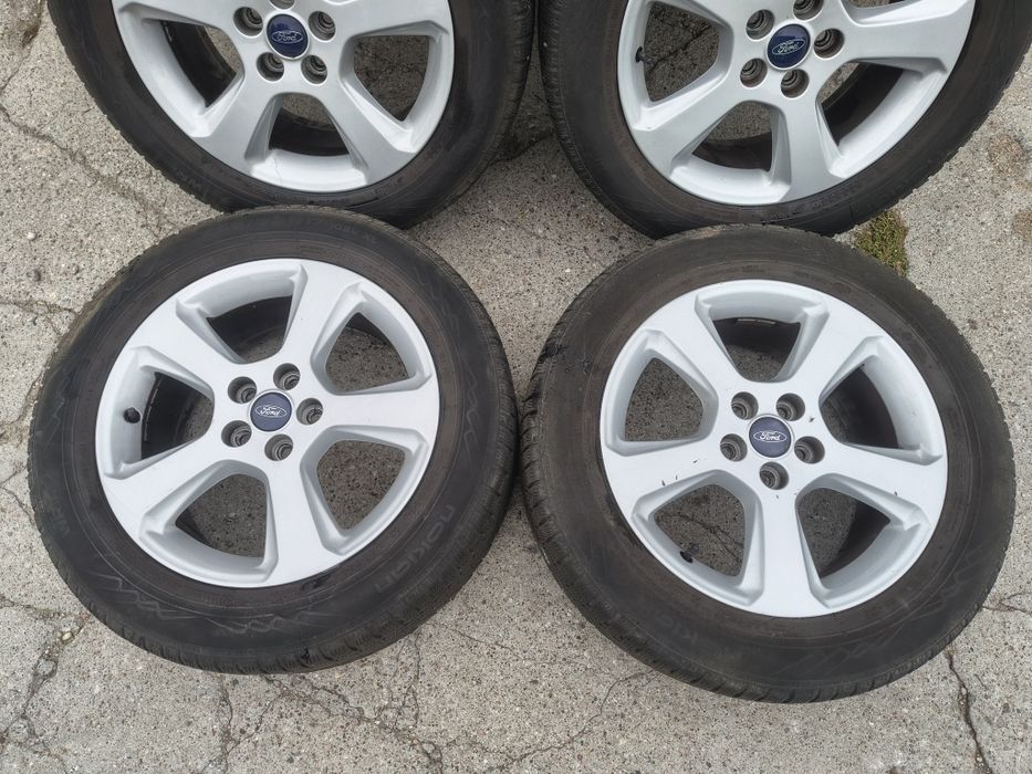Komplet kół Ford Kuga ! Nokian 235/55/17 !