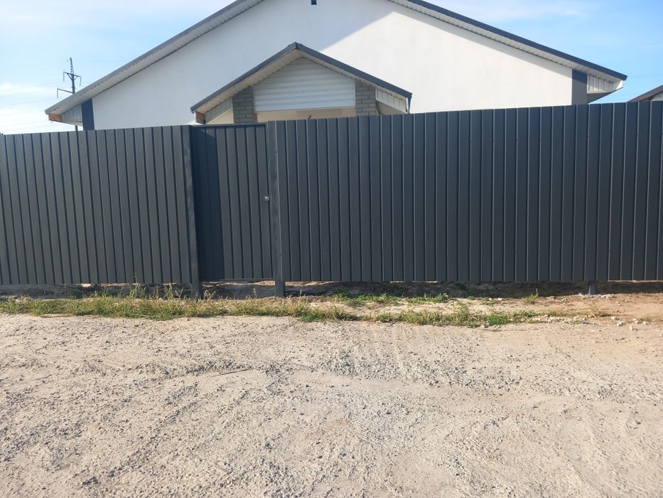 Забор із профнастіла