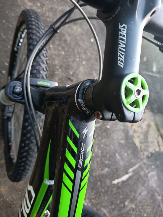 Bicicleta specialized epic comp roda 29