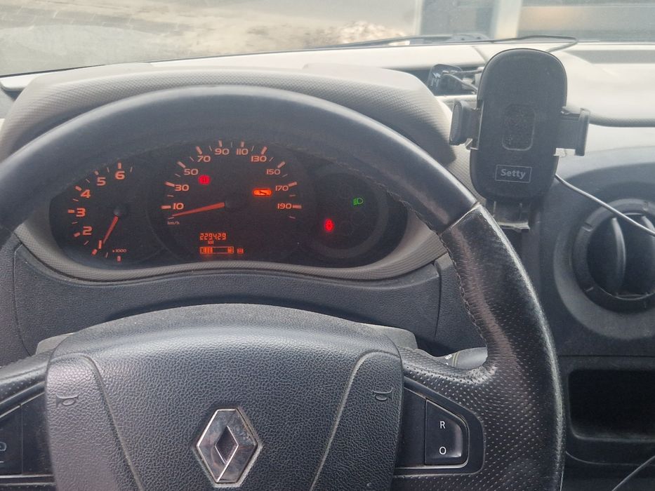 Renault master  2011 tył napęd  L3H2  NAPRAWIONY!!