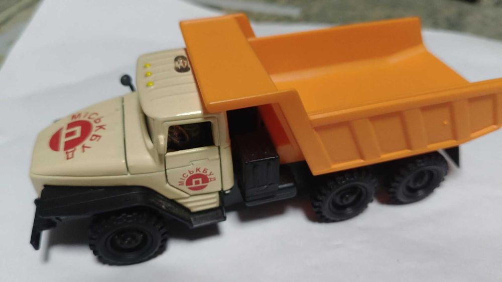 моделька КрАЗ КраЗ