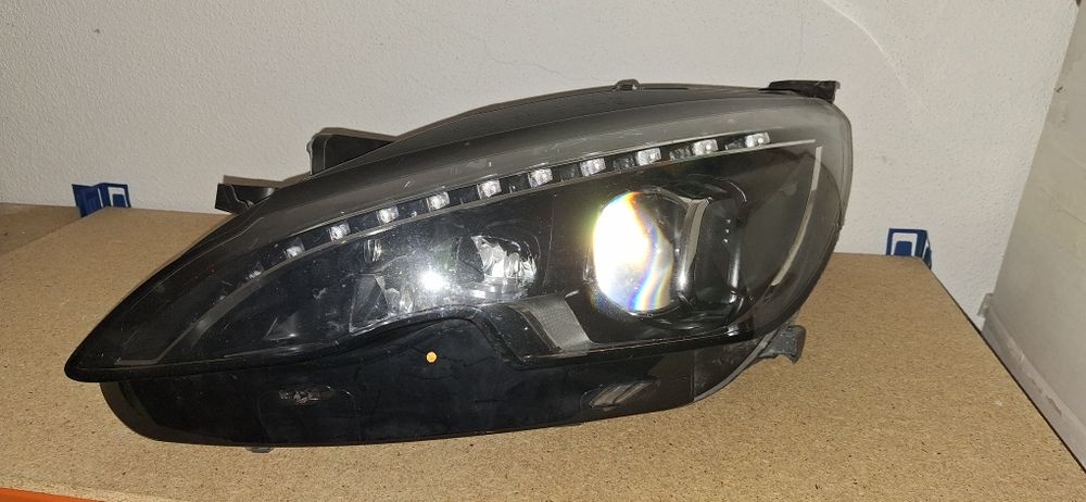 Farol Peugeot 308 Original