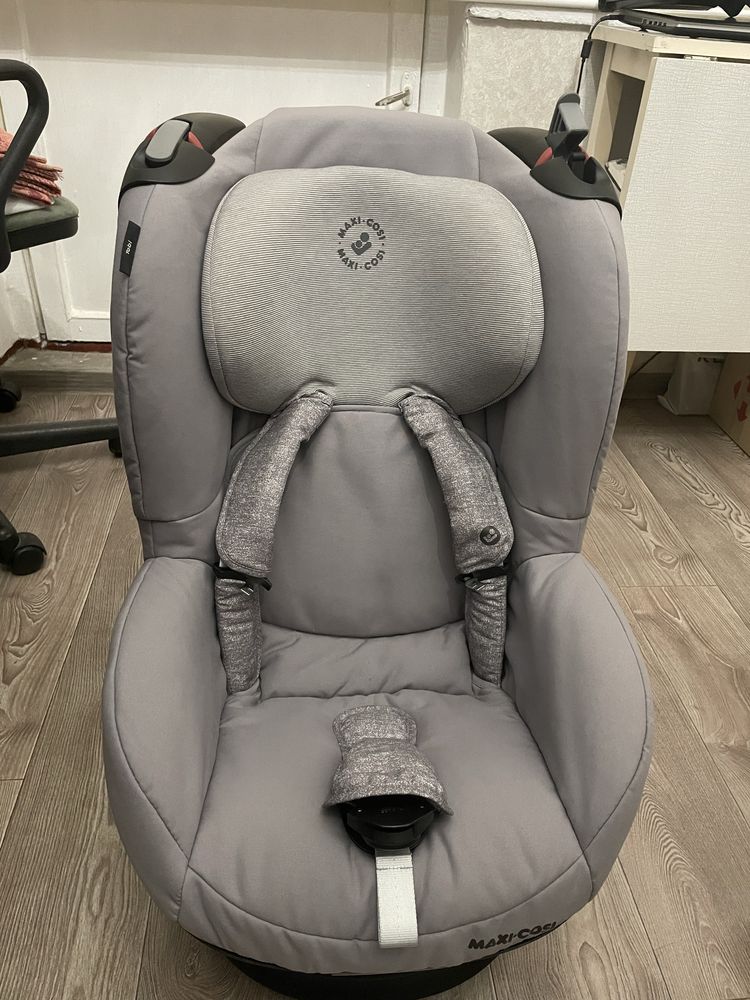 Maxi cosi tobi nomad cheap grey