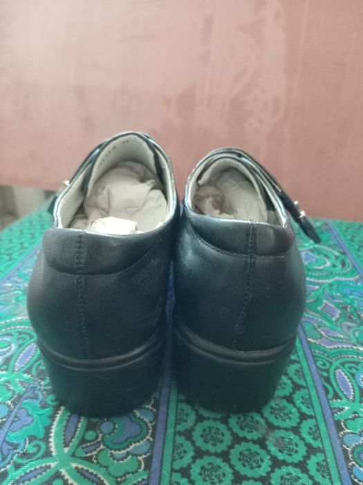 Туфли детские на девочку, натуральная кожа, почти новые