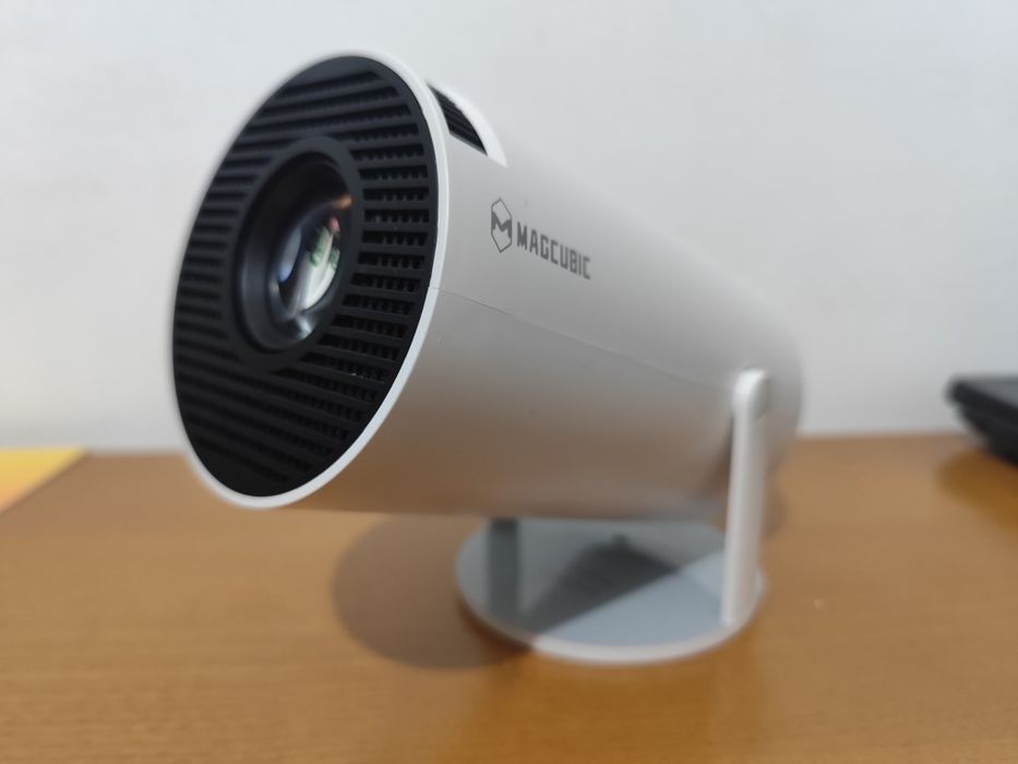Projetor magcubic