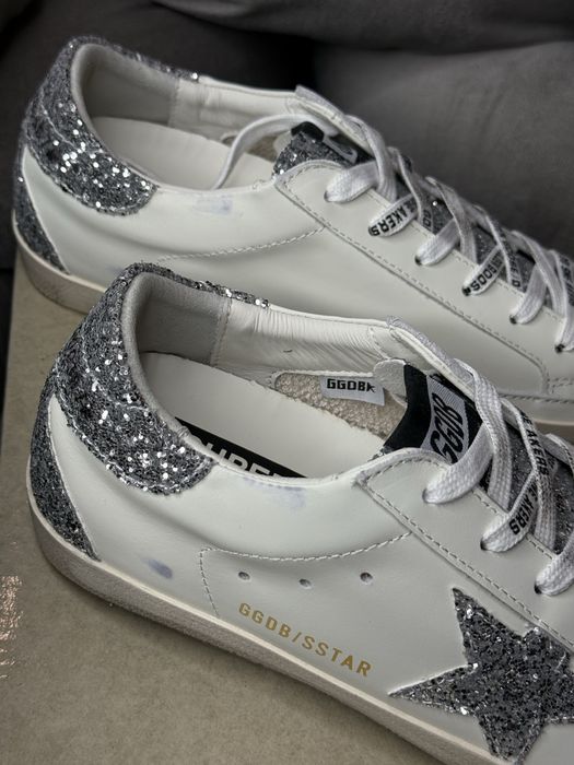 Кеди голден гуз golden goose жіночі кросівки кеди білі срібні