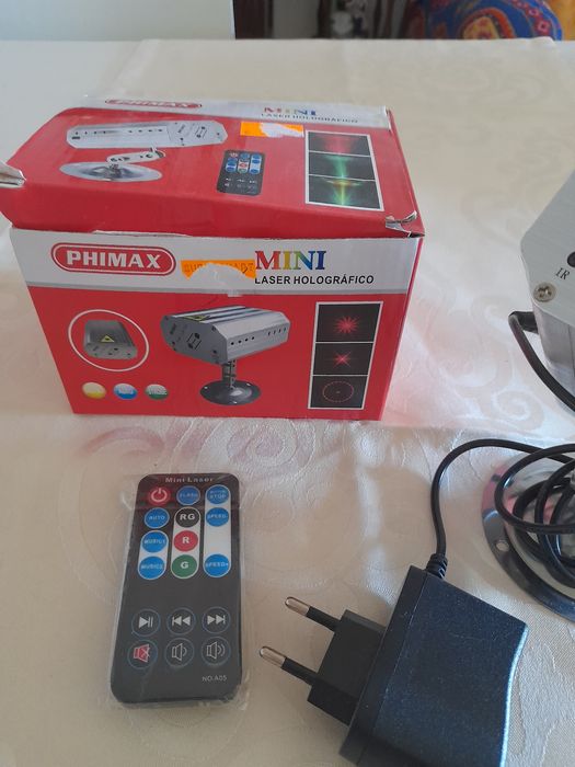 Mini laser holográfico