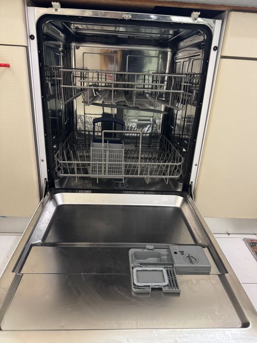 Máquina de lavar louça Kunft