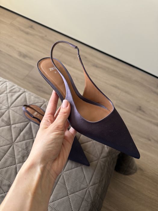 Туфлі Zara сатинові