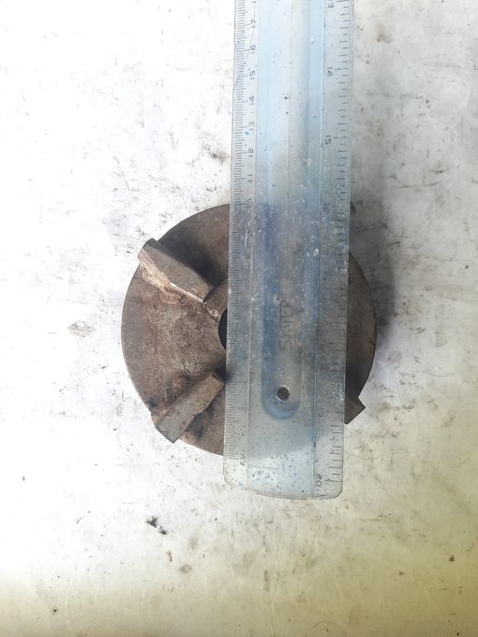 Шків металевий длина-10.5см.ширина ручья-2.2см.ссср