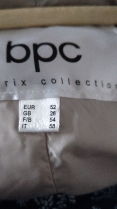 Sprzedam kurtkę z firmy BONPRIX nowa