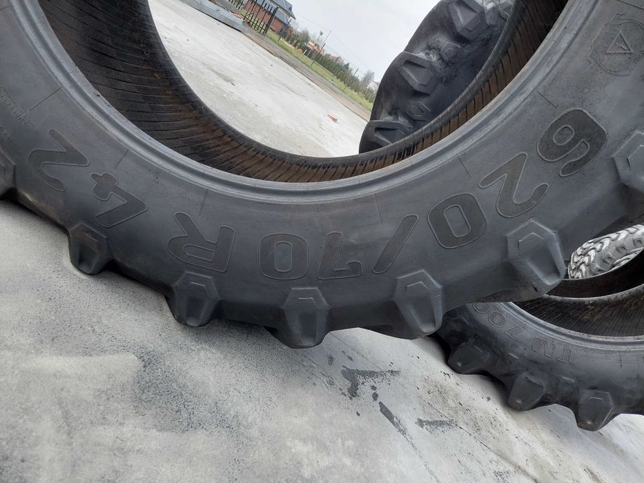 620/70R42 Pirelli TM700 J030 J129