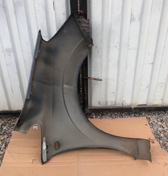 Крило переднє ліве z168 Opel Zafira B 07-12р. Опель Зафіра Б