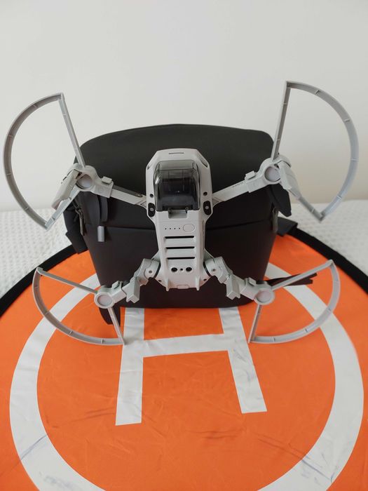 Dron DJI Mini 2 Fly More Combo