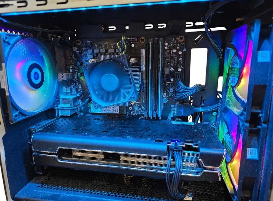 LENOVO LEGION T5-26AMR5/Ryzen 5 5600G/512GB/16GB/XFX RADEON RX 5600 XT