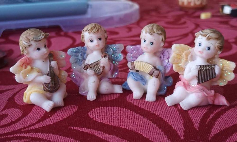 Conjunto de 4 anjos miniatura