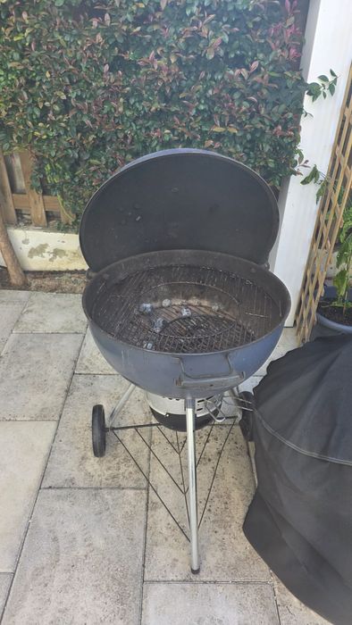 Grelhador a carvão Weber MASTER-TOUCH GBS C-5750 DE 57 CM